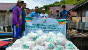 PT UKK Bagikan 400 Paket Sembako Jelang Akhir Ramadhan 1446 Hijrah