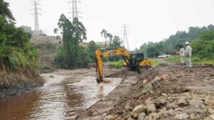 Cegah Banjir, PT IMIP Normalisasi Sungai Lamorafu dan Lalampu di Bahodopi